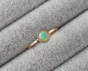 Opal 14 K Gold Ring