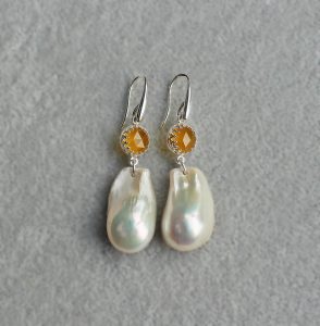 Yellow chalcedony & Baroque Pearls Silver Earrings