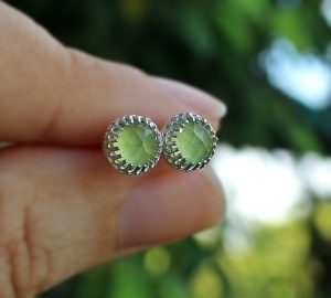 Peridot 6 mm Silver Earrings